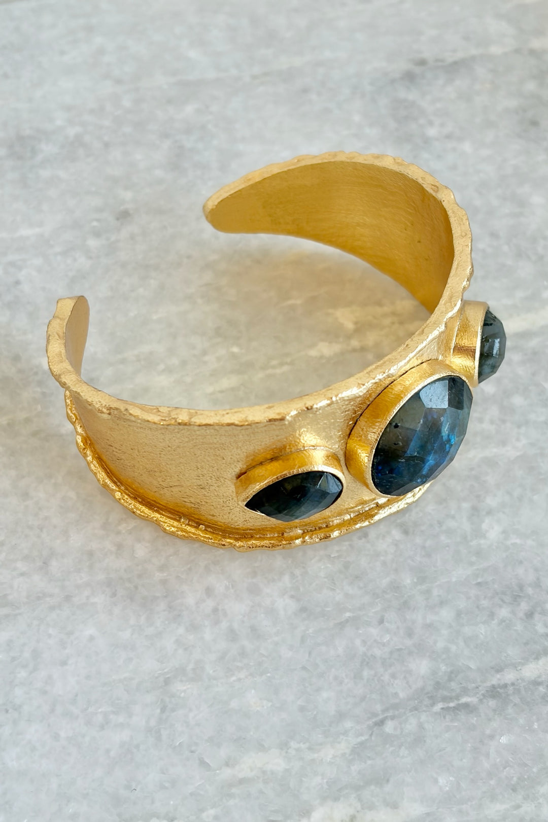 Labradorite Elegance Cuff