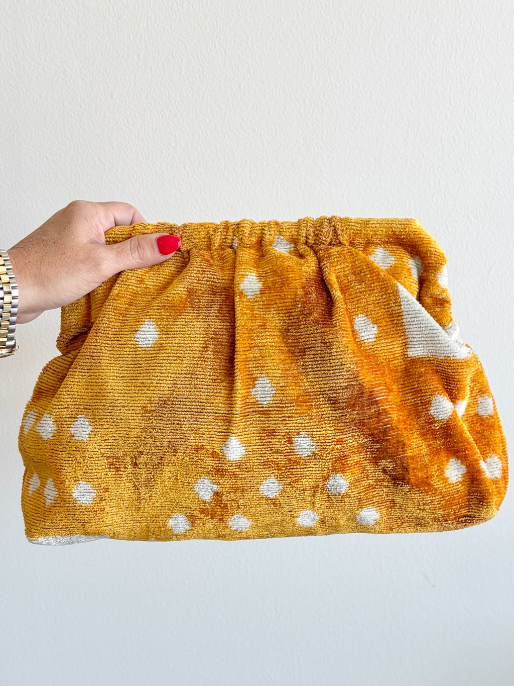 The Billow Clutch
