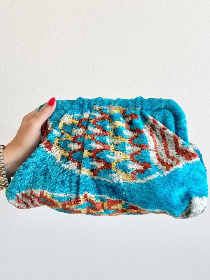 The Billow Clutch