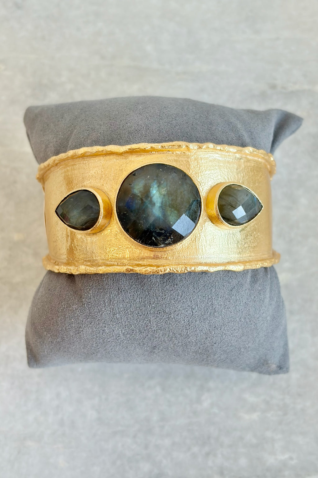 Labradorite Elegance Cuff