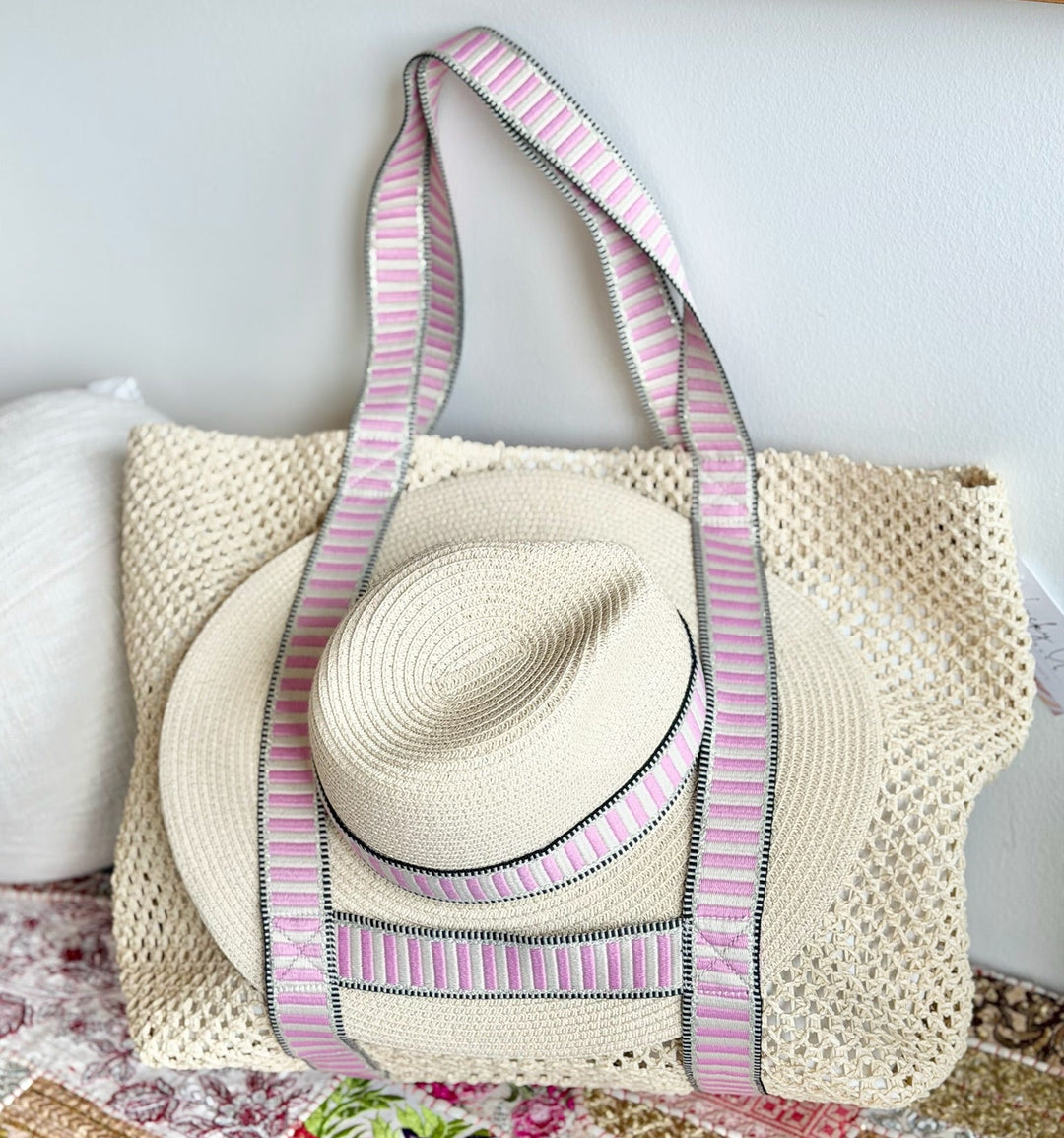 Blush Boardwalk StrawTote
