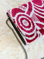 The One-of-One Rounded Clutch