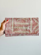 The One-of-One Rounded Clutch