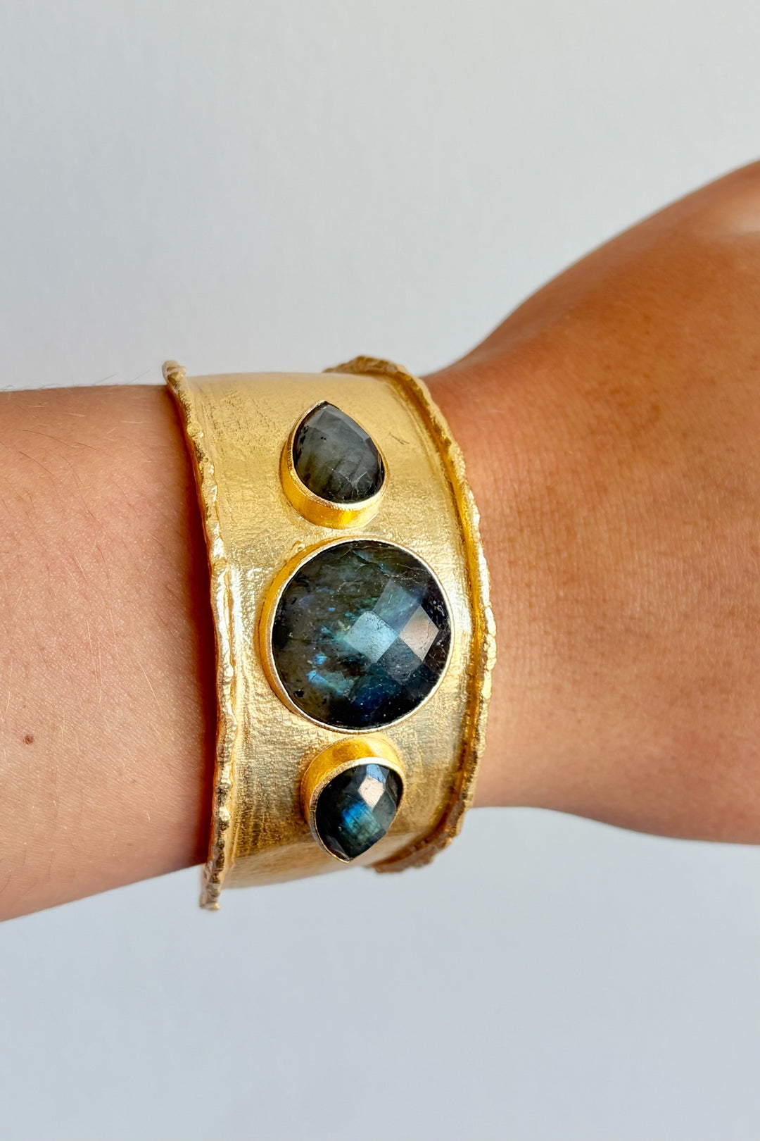 Labradorite Elegance Cuff