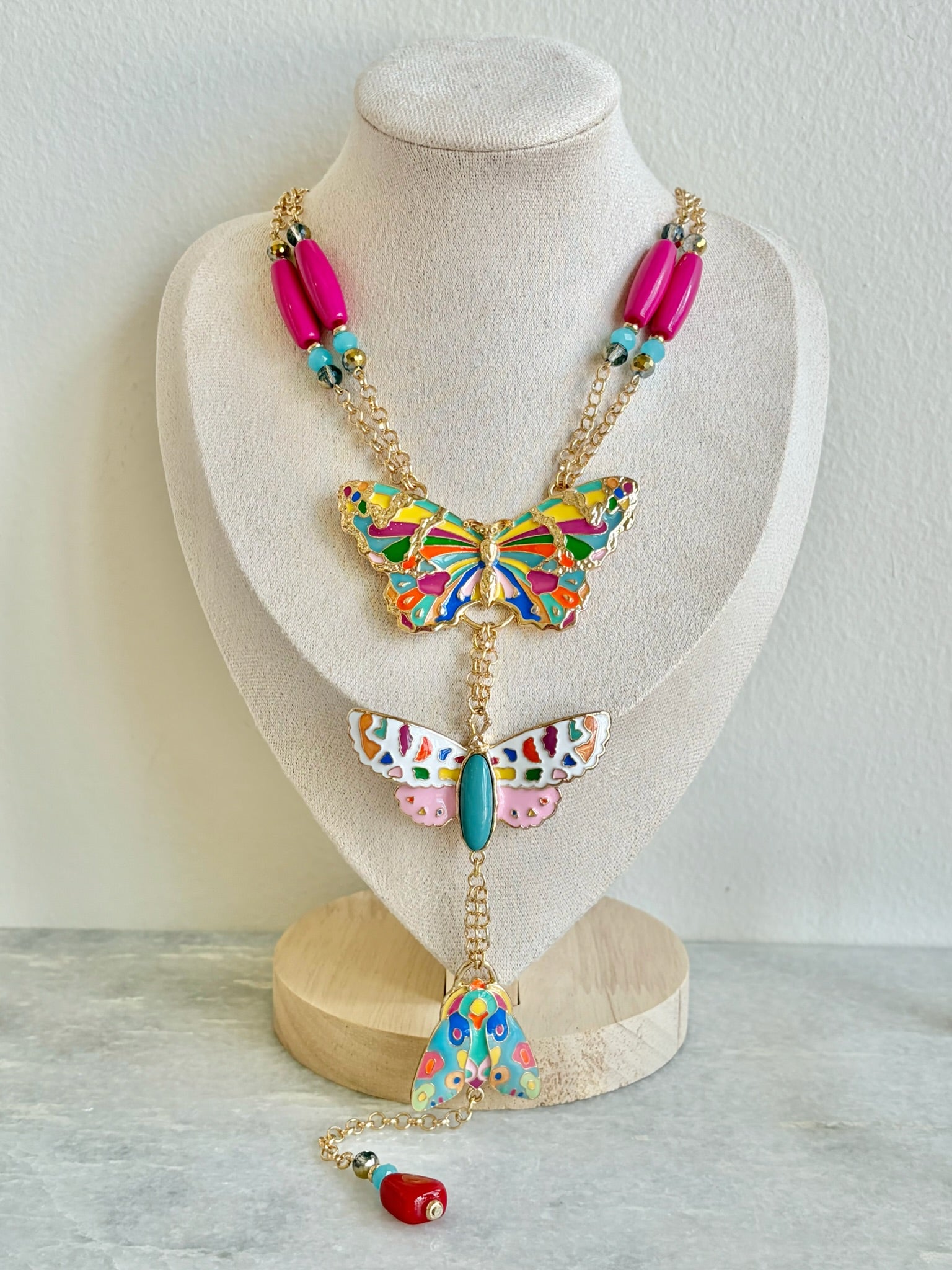 The Flutter Necklace