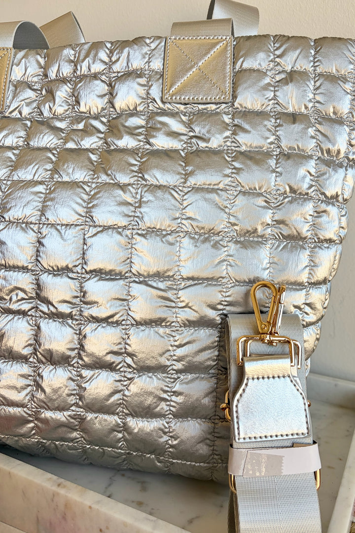 The Jetsetter Weekender