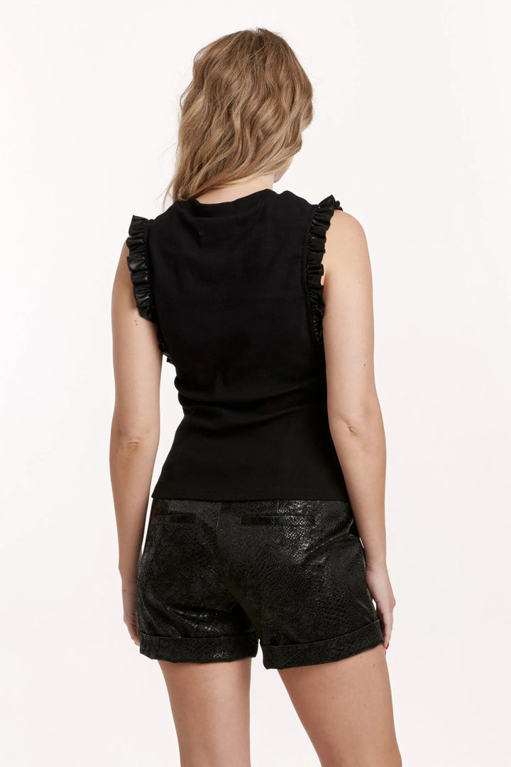 BRIDGET RUFFLE TRIMMED TOP.