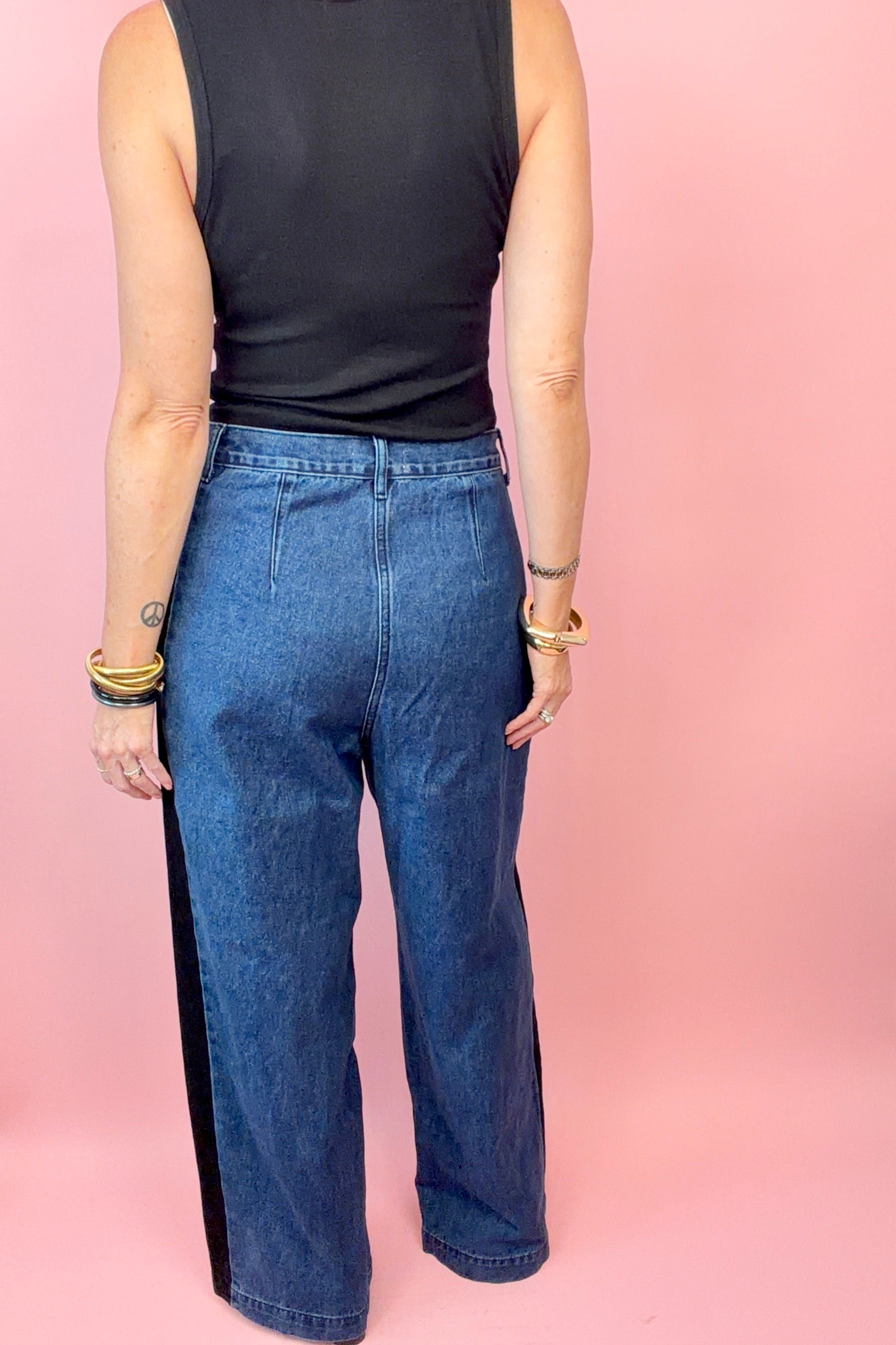 Draw the Line High Rise Jean