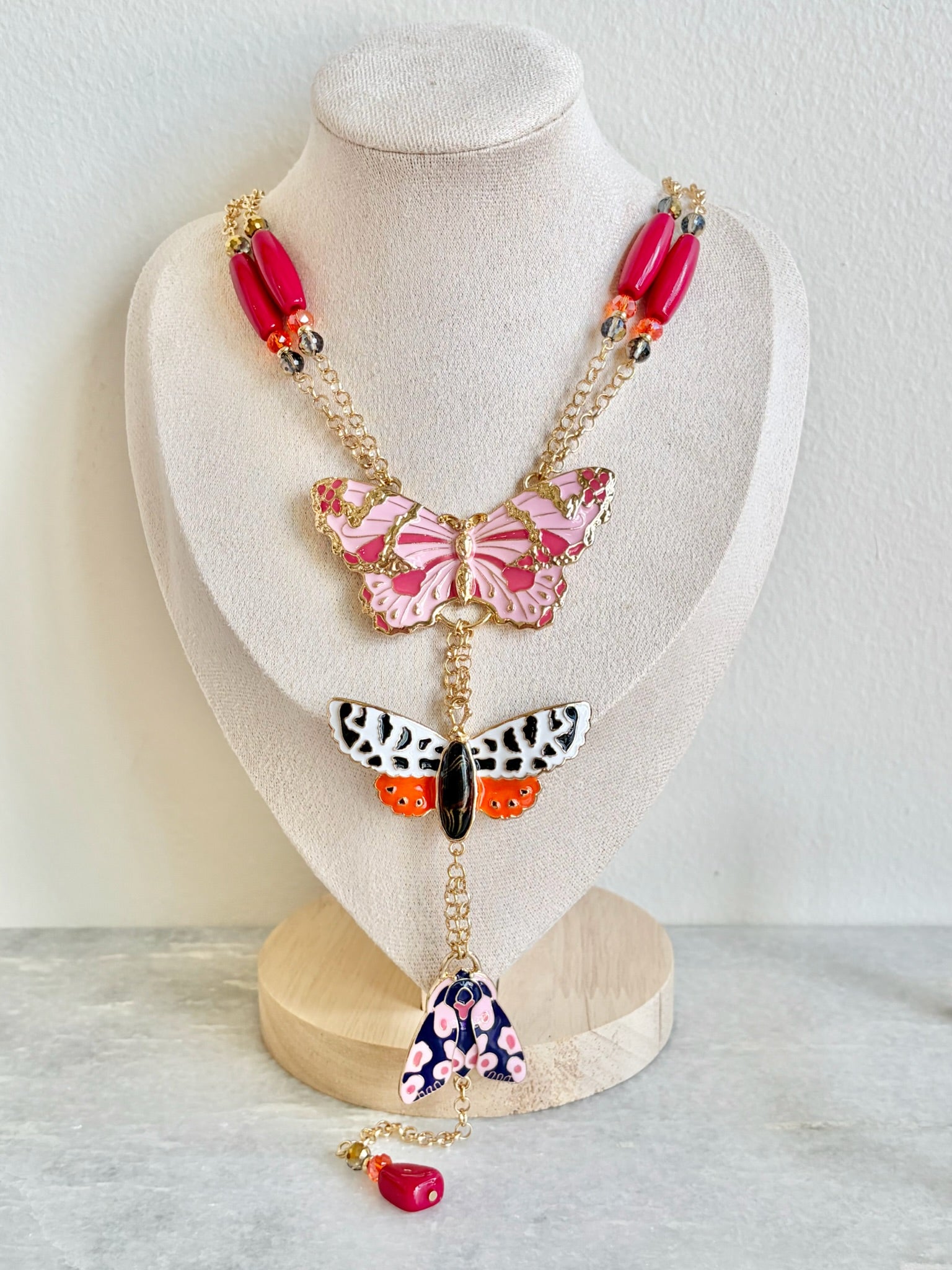 The Flutter Necklace