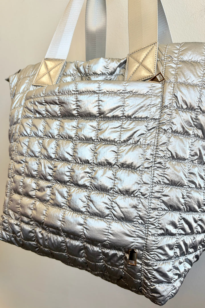 The Jetsetter Weekender