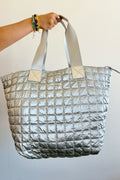 The Jetsetter Weekender