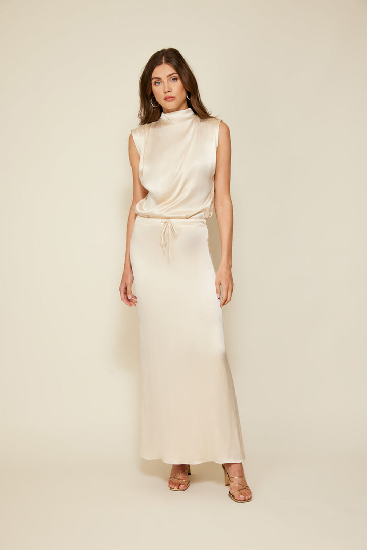 GLOSSY DRAWSTRING MAXI SKIRT