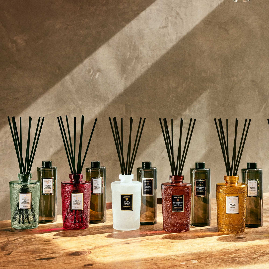 Voluspa- FORBIDDEN FIG
LUXE REED DIFFUSER REFILL