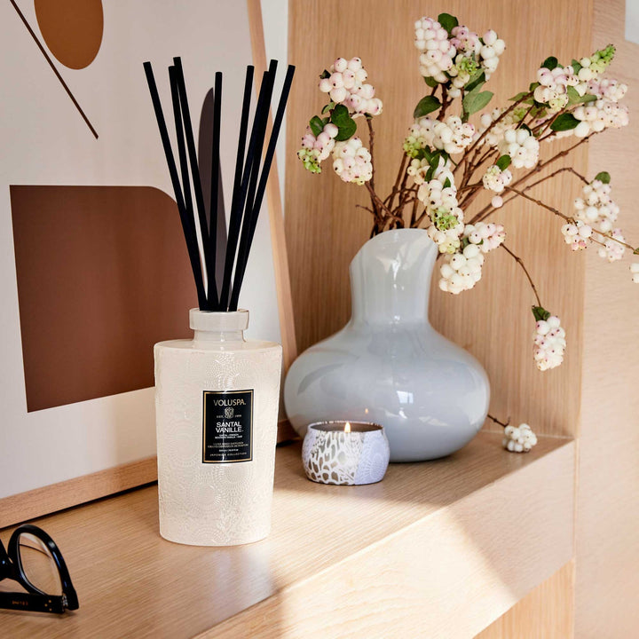 Voluspa- SANTAL VANILLE
LUXE REED DIFFUSER