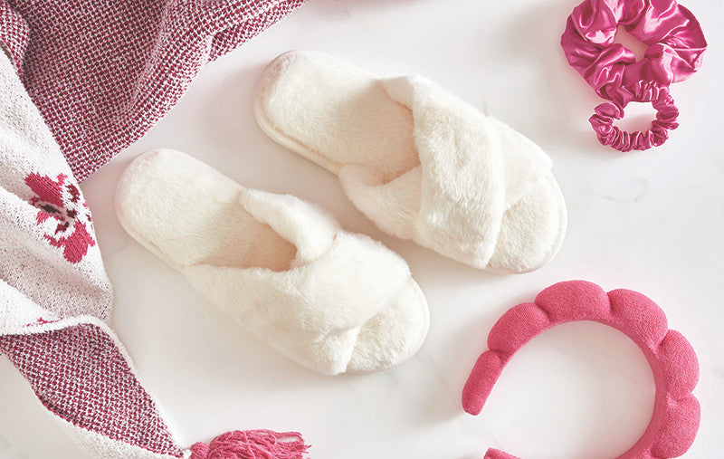 Plush Slippers - Ivory Criss-Cross