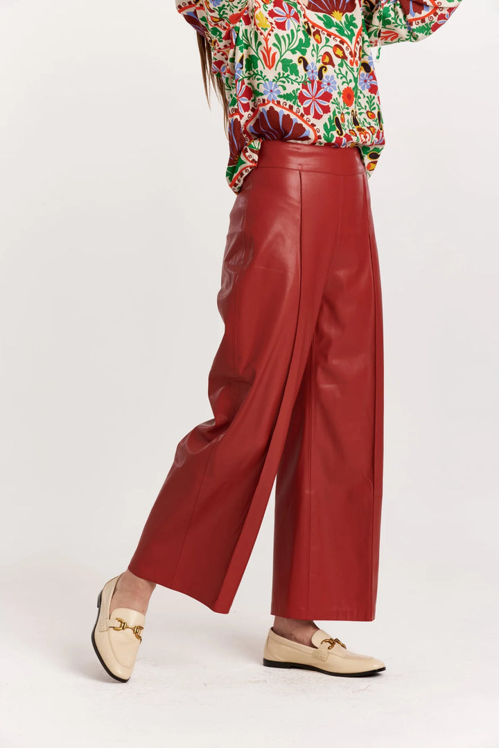 POMEGRANATE BLIS WIDE LEG PANTS.