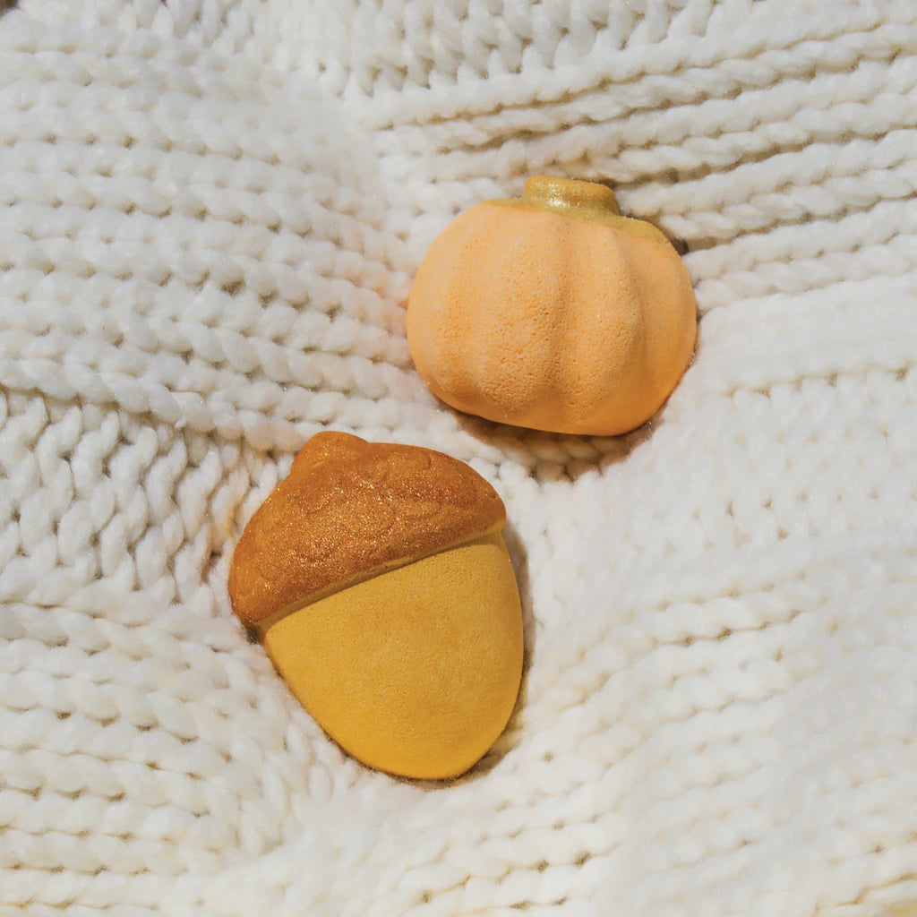 Spiced Pumpkin & Amber Bath Bomb