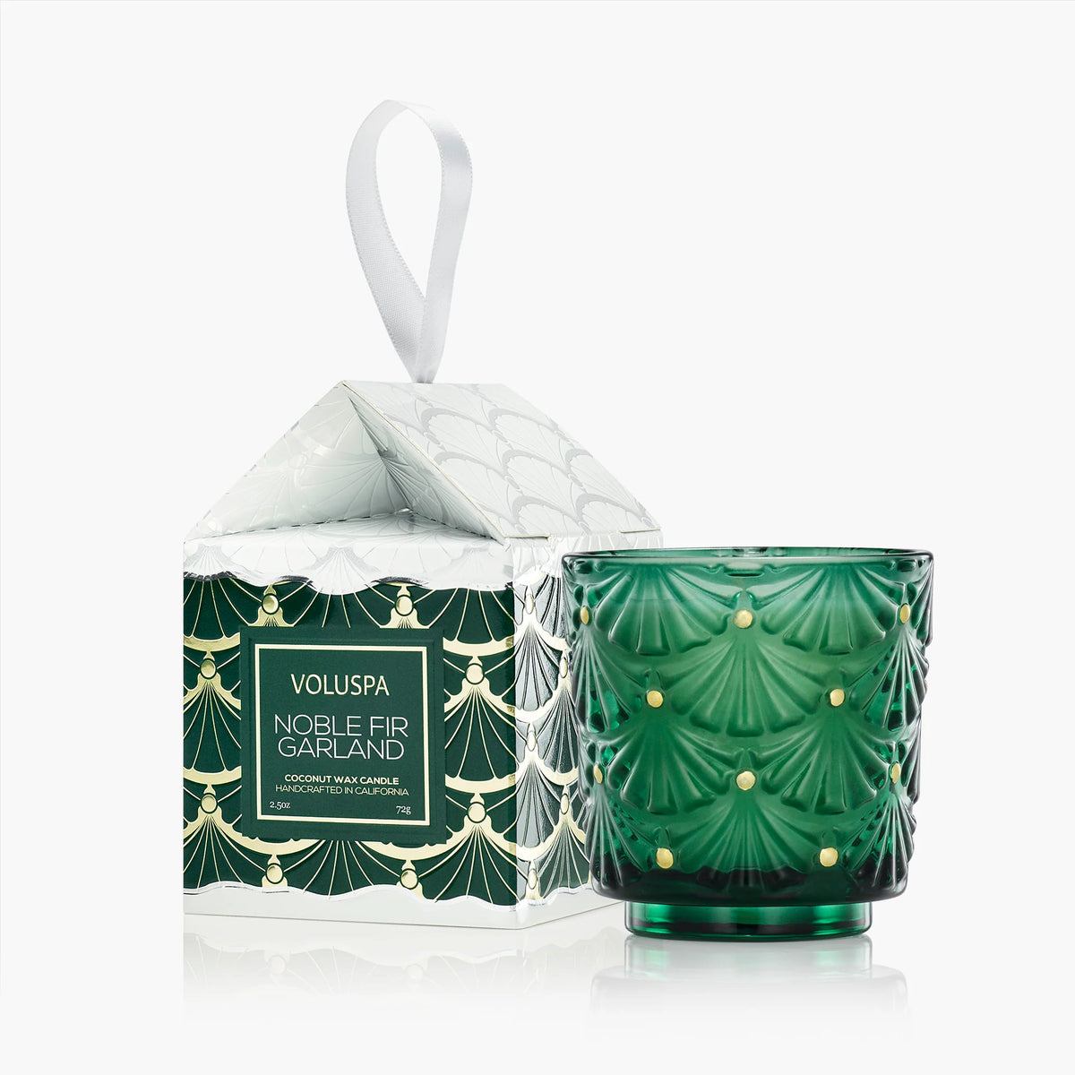 Voluspa Pedestal Candle- Noble Fir Garland